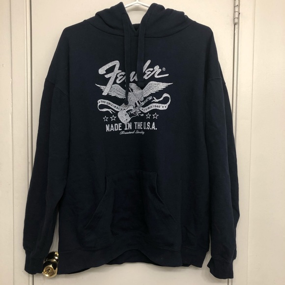 Fender Other - 💙Host Pick💙Fender Sweater